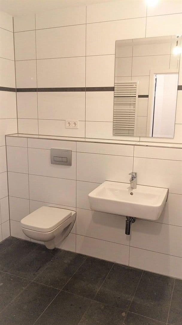 Predaj domu 1.531 m², pozemek 1.077 m², Lantzalle 1, Düsseldorf, Severné Porýnie - Westfálsko Predaj domu 1.531 m², pozemek 1.077 m², Lantzalle 1, Düsseldorf, Severné Porýnie - Westfálsko