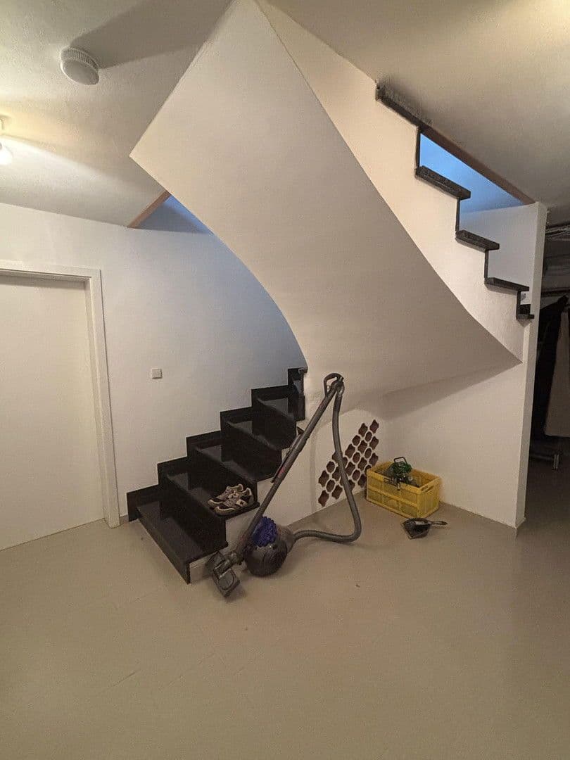 Predaj domu 273 m², pozemek 655 m², Einbeck, Dolné Sasko Predaj domu 273 m², pozemek 655 m², Einbeck, Dolné Sasko