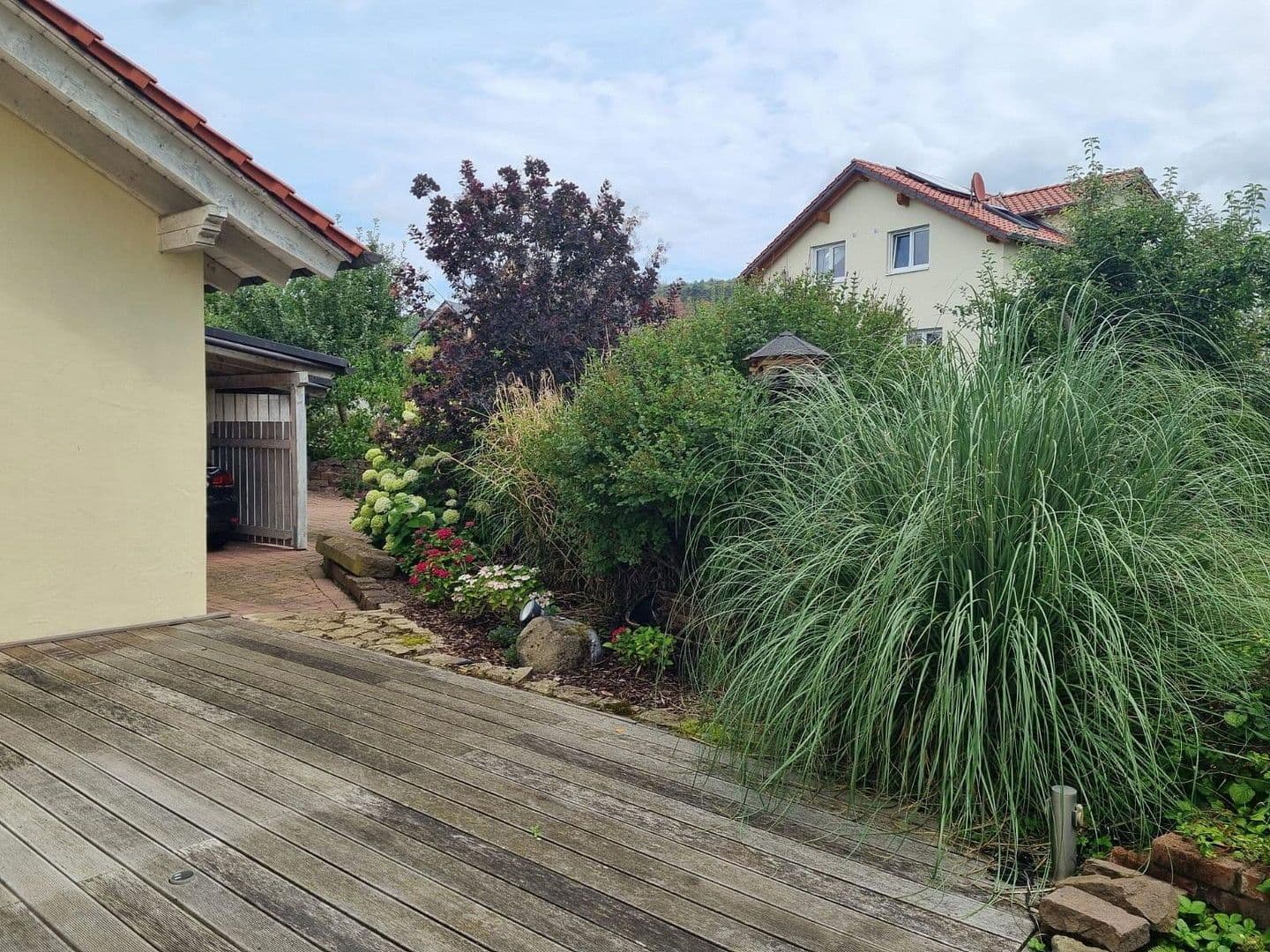 Predaj domu 273 m², pozemek 655 m², Einbeck, Dolné Sasko Predaj domu 273 m², pozemek 655 m², Einbeck, Dolné Sasko