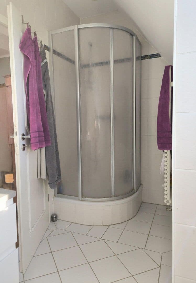 Prenájom bytu 2-izbový 65 m², Markkleeberg, Sasko Prenájom bytu 2-izbový 65 m², Markkleeberg, Sasko