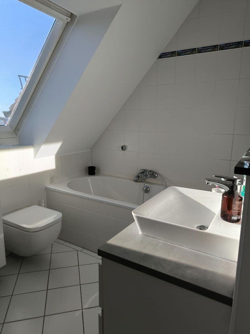 Prenájom bytu 2-izbový 65 m², Markkleeberg, Sasko Prenájom bytu 2-izbový 65 m², Markkleeberg, Sasko