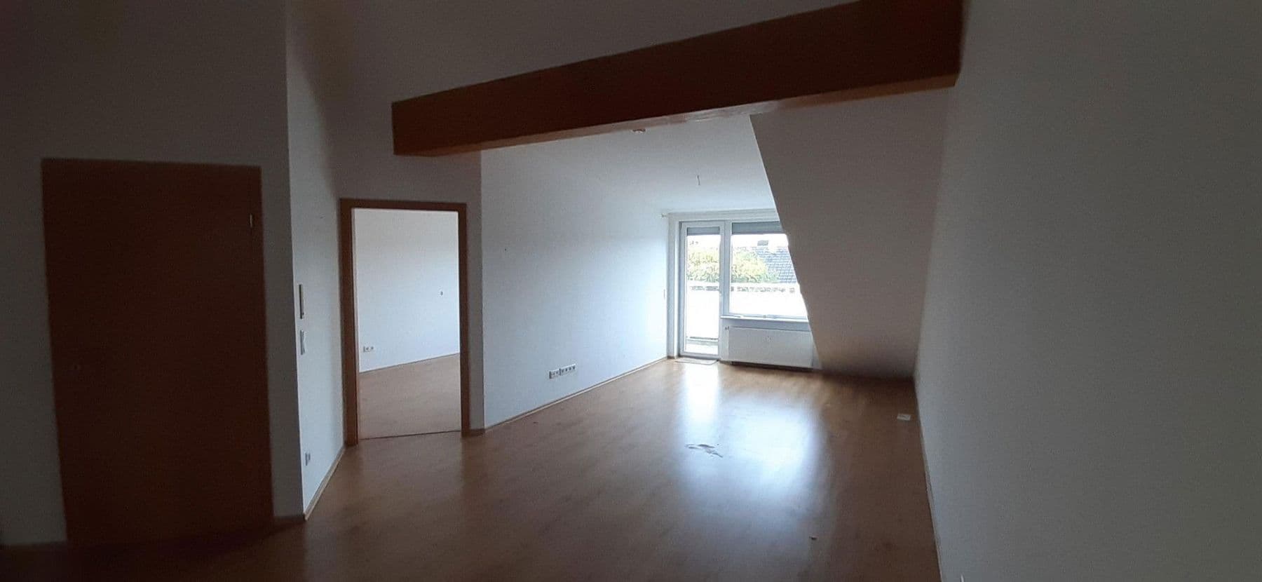 Prenájom bytu 2-izbový 68 m², Gärtnerstr. 24-26, Duisburg, Severné Porýnie - Westfálsko Prenájom bytu 2-izbový 68 m², Gärtnerstr. 24-26, Duisburg, Severné Porýnie - Westfálsko