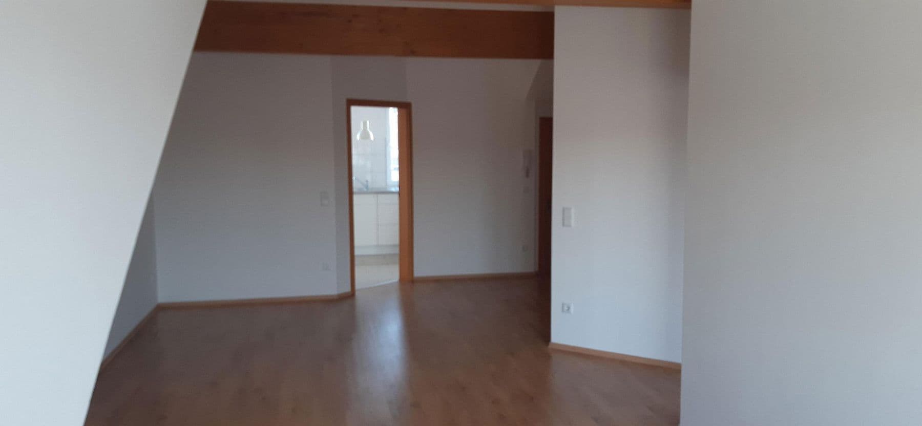 Prenájom bytu 2-izbový 68 m², Gärtnerstr. 24-26, Duisburg, Severné Porýnie - Westfálsko Prenájom bytu 2-izbový 68 m², Gärtnerstr. 24-26, Duisburg, Severné Porýnie - Westfálsko