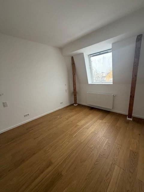 Prenájom bytu 3-izbový 91 m², Schumannstr. 15, Nienburg/Weser, Dolné Sasko Prenájom bytu 3-izbový 91 m², Schumannstr. 15, Nienburg/Weser, Dolné Sasko