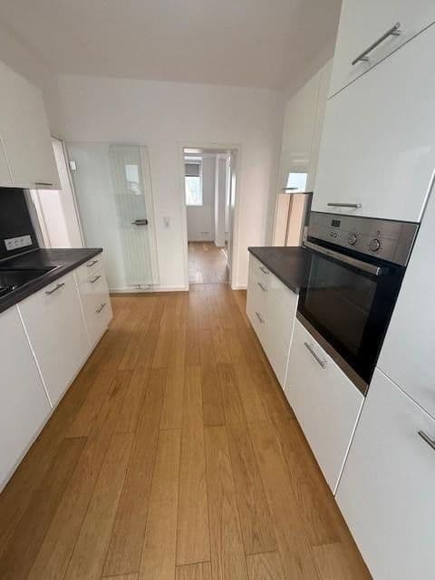 Prenájom bytu 3-izbový 91 m², Schumannstr. 15, Nienburg/Weser, Dolné Sasko Prenájom bytu 3-izbový 91 m², Schumannstr. 15, Nienburg/Weser, Dolné Sasko