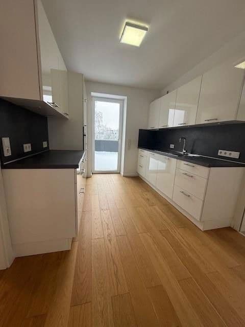 Prenájom bytu 3-izbový 91 m², Schumannstr. 15, Nienburg/Weser, Dolné Sasko Prenájom bytu 3-izbový 91 m², Schumannstr. 15, Nienburg/Weser, Dolné Sasko