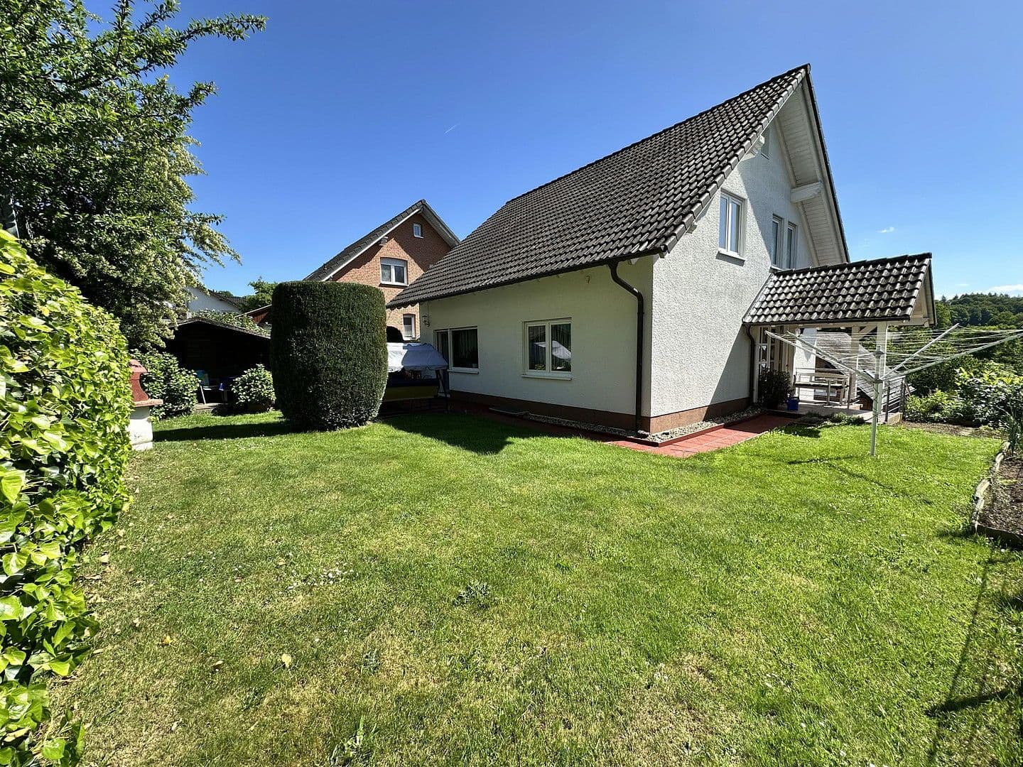 Predaj domu 126 m², pozemek 406 m², Humperdinckweg 49, Waldbröl, Severné Porýnie - Westfálsko Predaj domu 126 m², pozemek 406 m², Humperdinckweg 49, Waldbröl, Severné Porýnie - Westfálsko