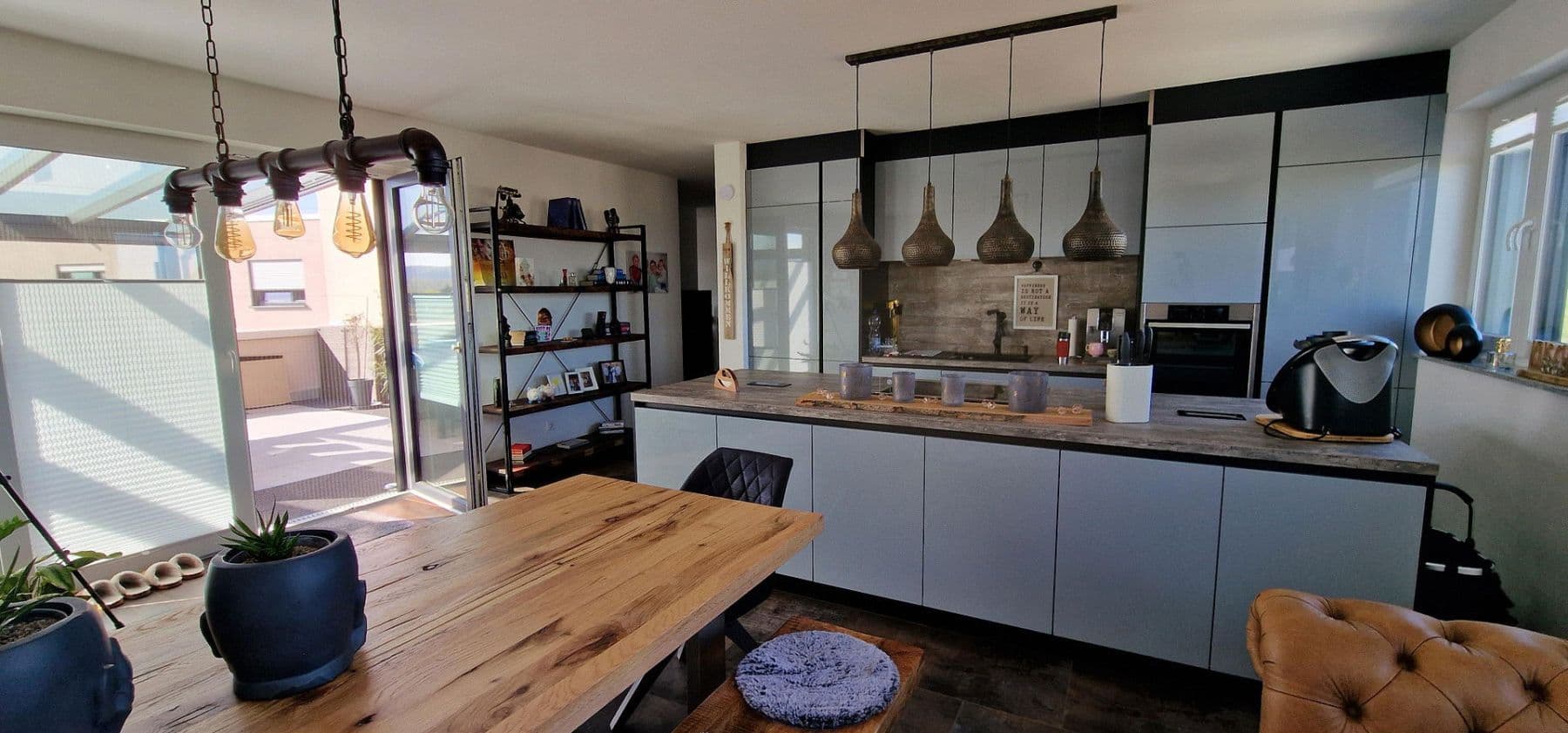 Predaj bytu 3-izbový 100 m², Bruchsal, Bádensko-Wurttembersko Predaj bytu 3-izbový 100 m², Bruchsal, Bádensko-Wurttembersko