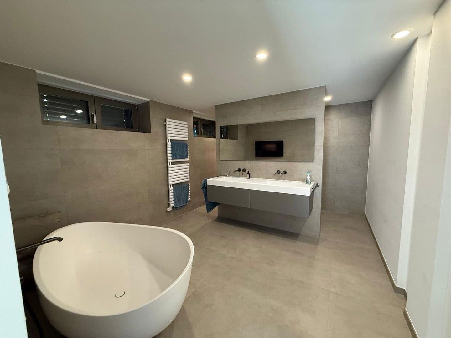 Predaj domu 330 m², pozemek 1.895 m², Herdecke, Severné Porýnie - Westfálsko Predaj domu 330 m², pozemek 1.895 m², Herdecke, Severné Porýnie - Westfálsko