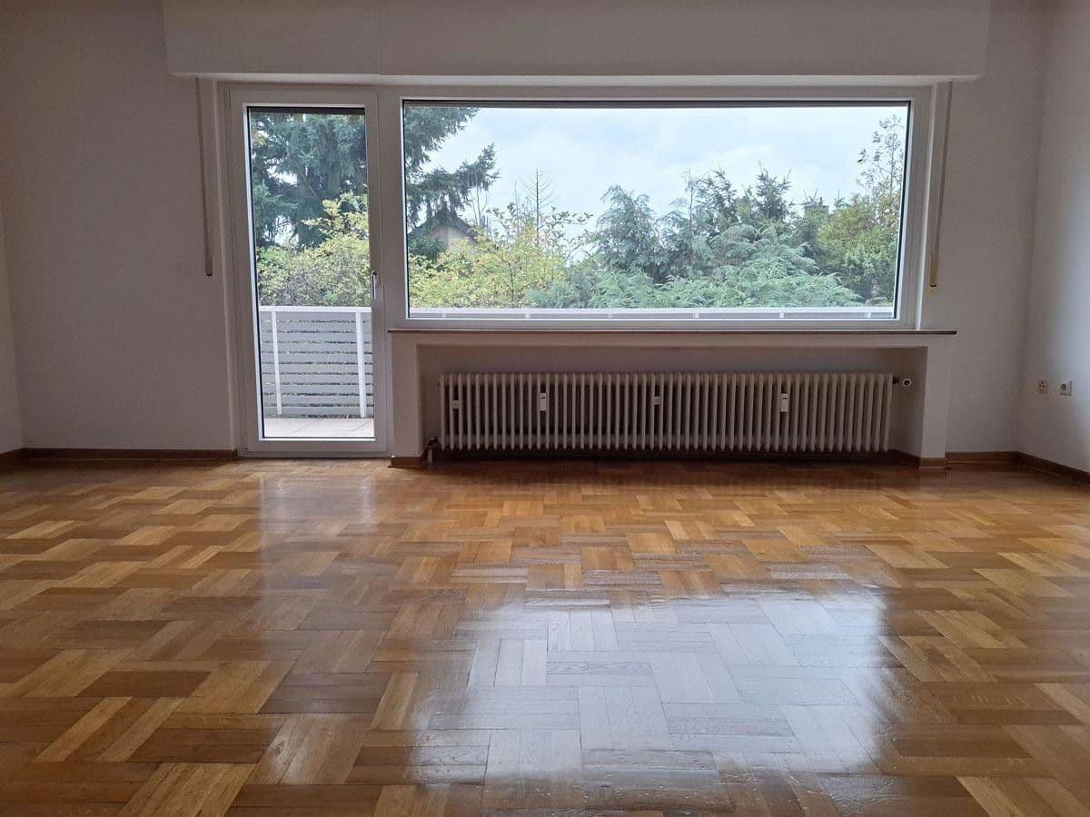Prenájom bytu 3-izbový 83 m², Bornheim, Severné Porýnie - Westfálsko Prenájom bytu 3-izbový 83 m², Bornheim, Severné Porýnie - Westfálsko