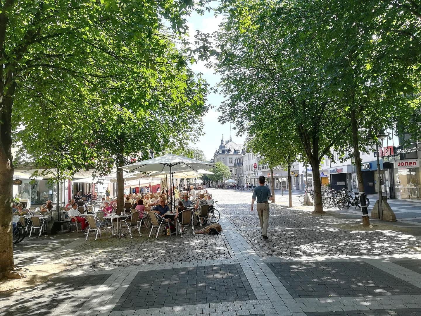 Prenájom bytu 3-izbový 62 m², Kölnstraße 5, Brühl, Severné Porýnie - Westfálsko Prenájom bytu 3-izbový 62 m², Kölnstraße 5, Brühl, Severné Porýnie - Westfálsko