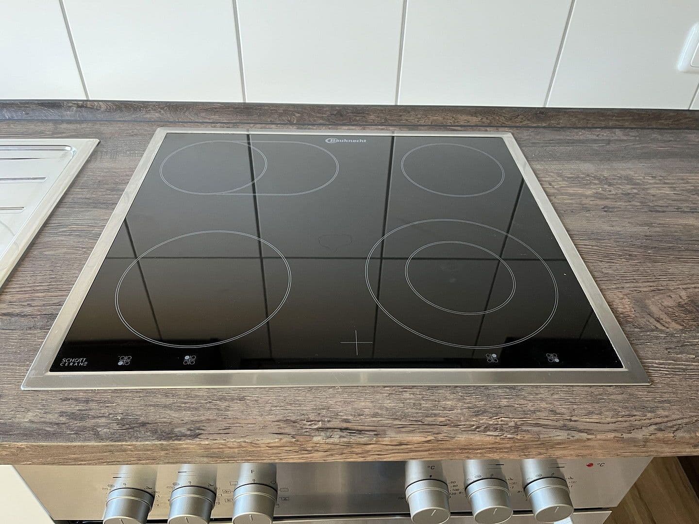 Prenájom bytu 2-izbový 57 m², Lübeck, Šlezvicko-Holštajnsko Prenájom bytu 2-izbový 57 m², Lübeck, Šlezvicko-Holštajnsko