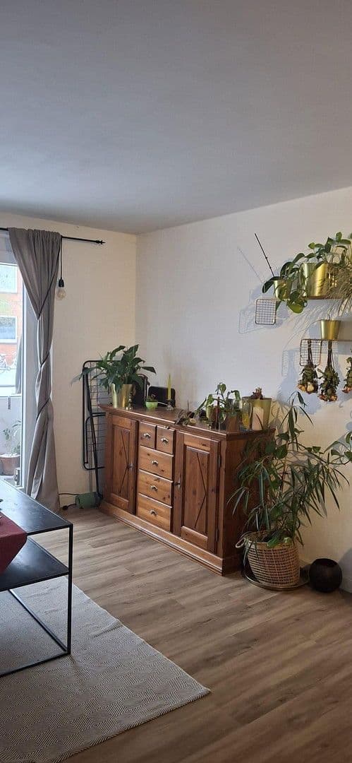 Prenájom bytu 2-izbový 57 m², Lübeck, Šlezvicko-Holštajnsko Prenájom bytu 2-izbový 57 m², Lübeck, Šlezvicko-Holštajnsko