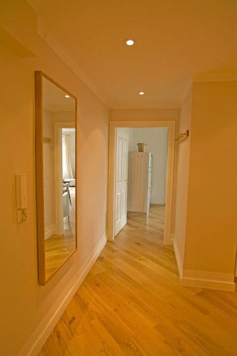 Prenájom bytu 2-izbový 68 m², Dom-Petro-Straße, München, Bavorsko Prenájom bytu 2-izbový 68 m², Dom-Petro-Straße, München, Bavorsko