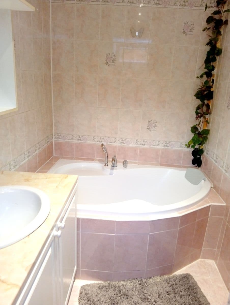 Prenájom bytu 2-izbový 50 m², Ve Struhách, Praha, Praha Prenájom bytu 2-izbový 50 m², Ve Struhách, Praha, Praha