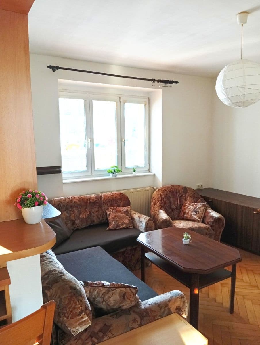 Prenájom bytu 2-izbový 50 m², Ve Struhách, Praha, Praha Prenájom bytu 2-izbový 50 m², Ve Struhách, Praha, Praha