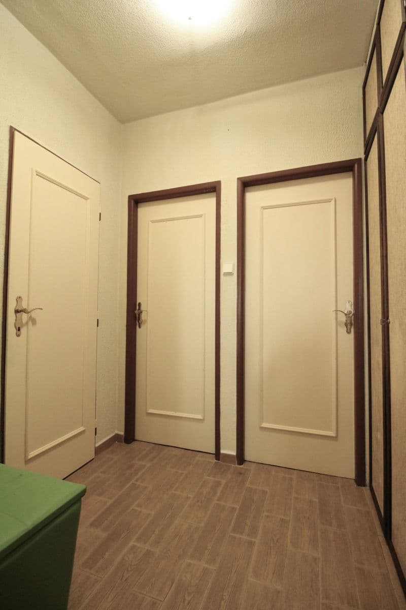 Predaj bytu 3-izbový 72 m², Hlivická, Praha, Praha Predaj bytu 3-izbový 72 m², Hlivická, Praha, Praha