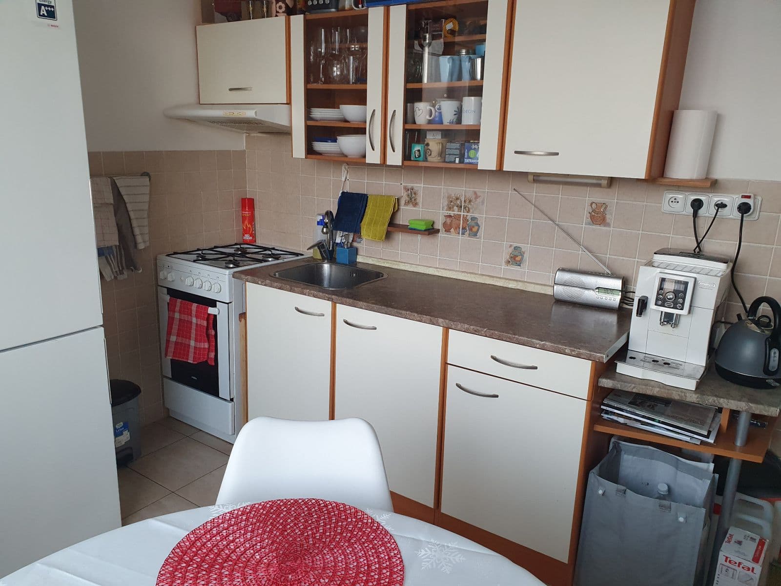 Predaj bytu 1-izbový 40 m², Štefánikova, Hradec Králové, Královéhradecký kraj Predaj bytu 1-izbový 40 m², Štefánikova, Hradec Králové, Královéhradecký kraj