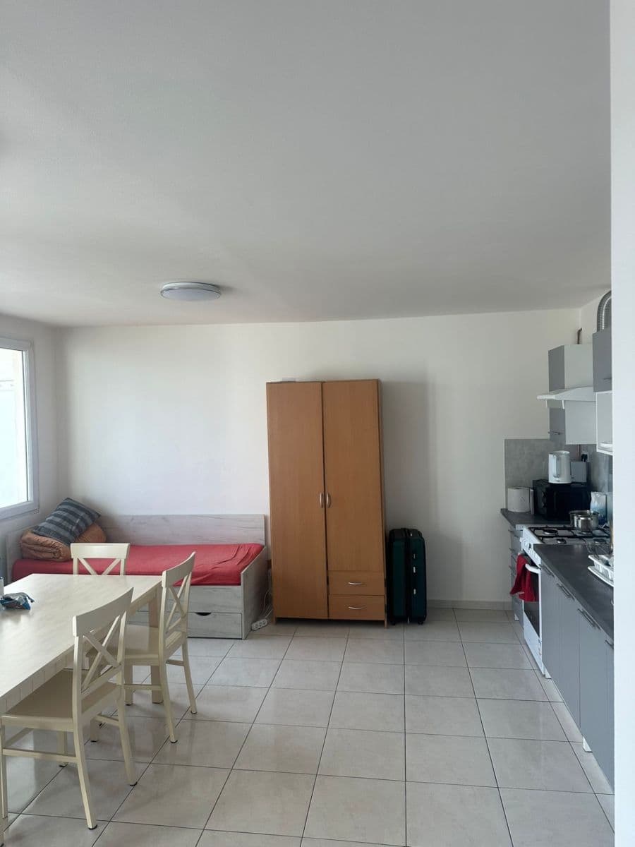 Prenájom bytu 3-izbový 68 m², Pujmanové, Praha, Praha Prenájom bytu 3-izbový 68 m², Pujmanové, Praha, Praha