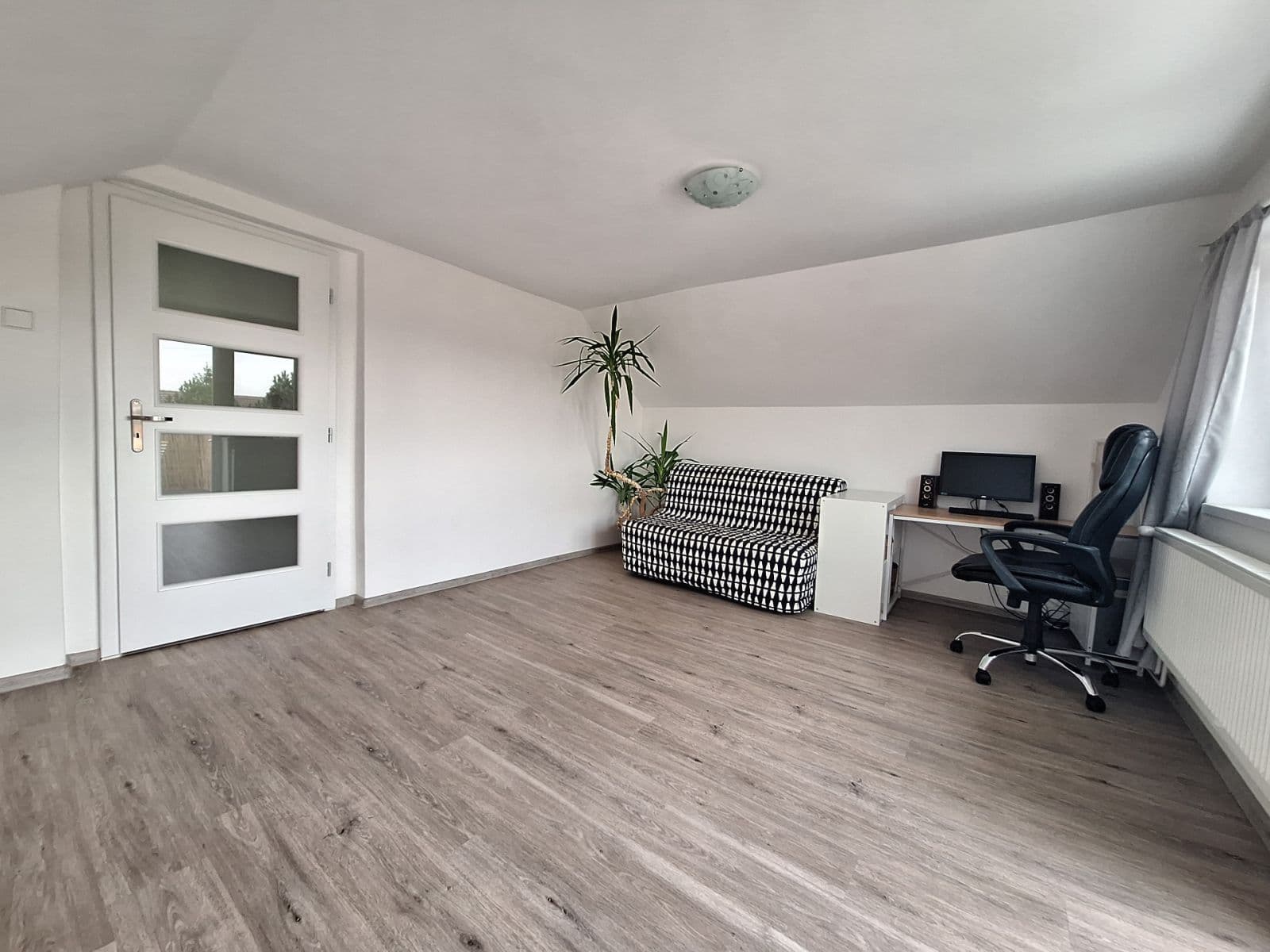 Predaj domu 162 m², pozemek 735 m², Horní Kruty, Středočeský kraj Predaj domu 162 m², pozemek 735 m², Horní Kruty, Středočeský kraj