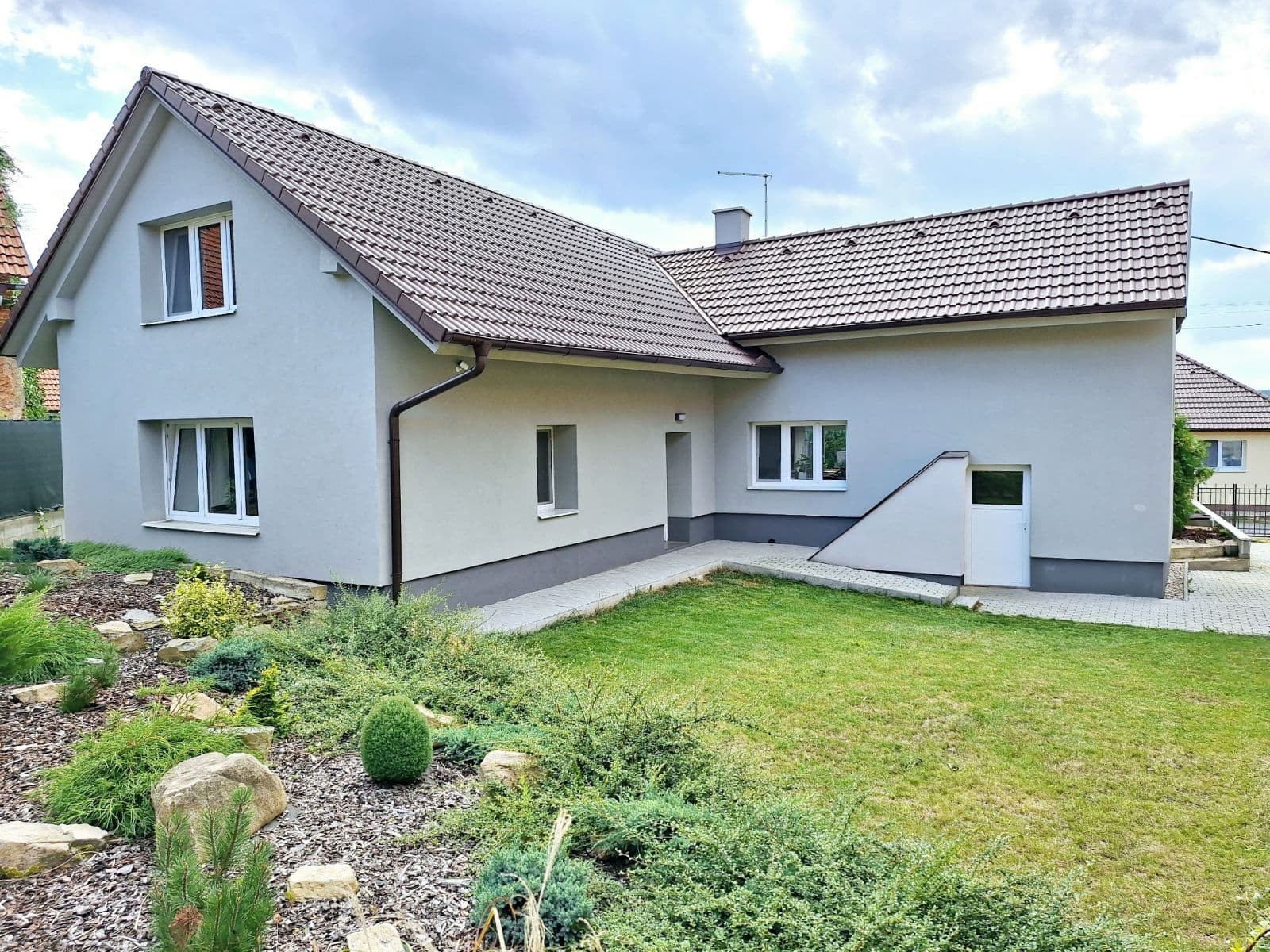 Predaj domu 162 m², pozemek 735 m², Horní Kruty, Středočeský kraj Predaj domu 162 m², pozemek 735 m², Horní Kruty, Středočeský kraj