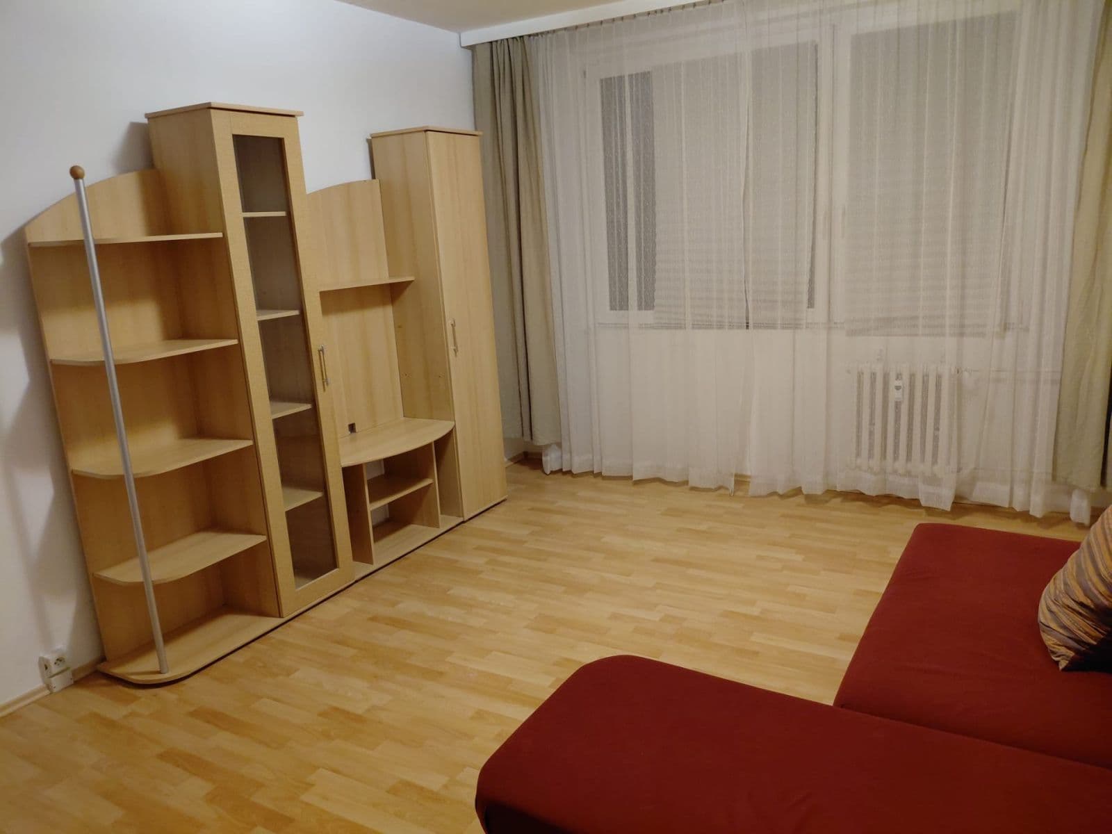 Prenájom bytu Garsoniéra 29 m², Semická, Praha, Praha Prenájom bytu Garsoniéra 29 m², Semická, Praha, Praha