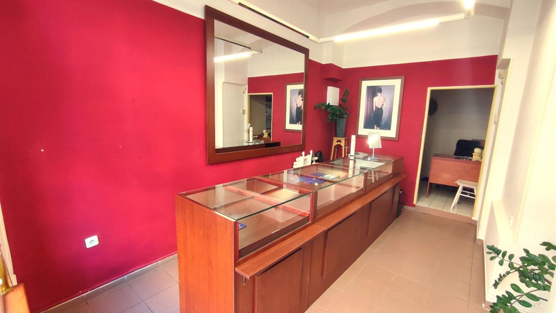 Prenájom nebytového priestoru 20 m², Smilova, Pardubice, Pardubický kraj Prenájom nebytového priestoru 20 m², Smilova, Pardubice, Pardubický kraj