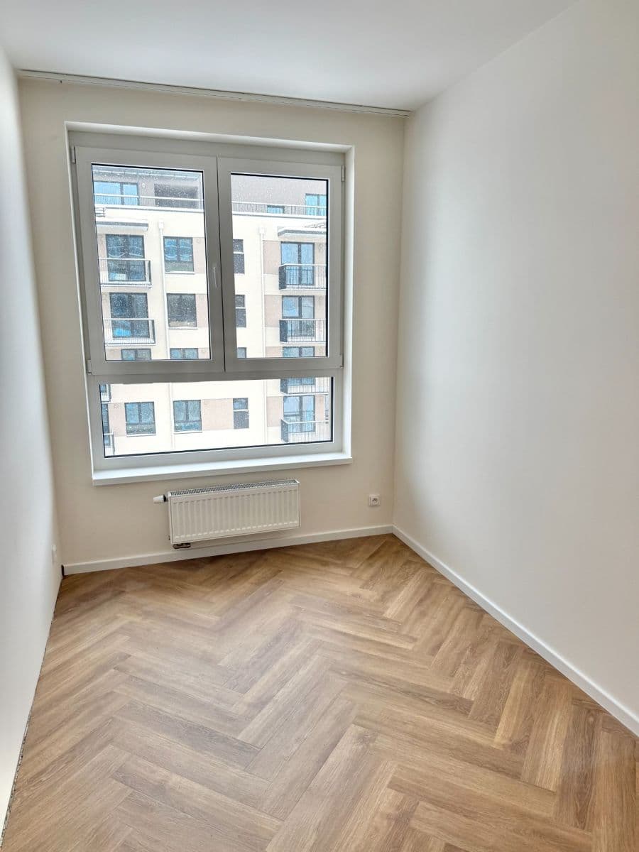 Prenájom bytu 2-izbový 37 m², Nádražní, Kralupy nad Vltavou, Středočeský kraj Prenájom bytu 2-izbový 37 m², Nádražní, Kralupy nad Vltavou, Středočeský kraj