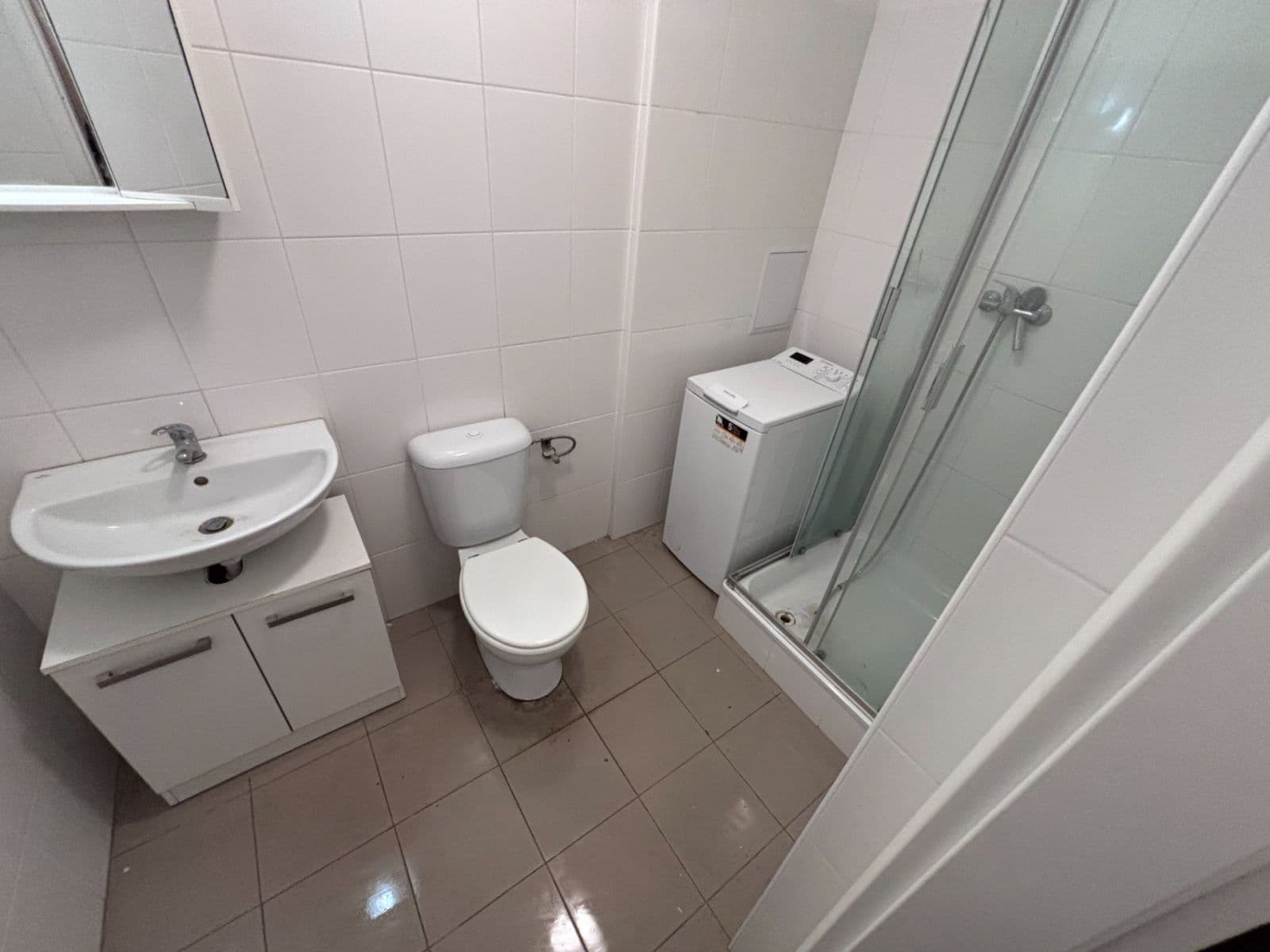 Prenájom bytu 2-izbový 35 m², Kladenská, Praha, Praha Prenájom bytu 2-izbový 35 m², Kladenská, Praha, Praha
