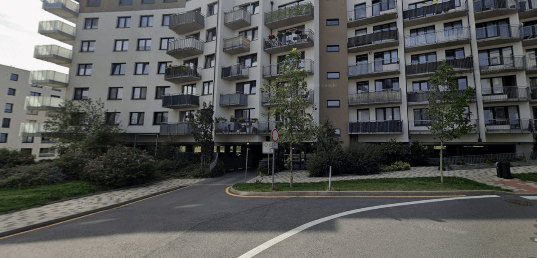 Prenájom garáže 15 m², Svitákova, Praha, Praha Prenájom garáže 15 m², Svitákova, Praha, Praha