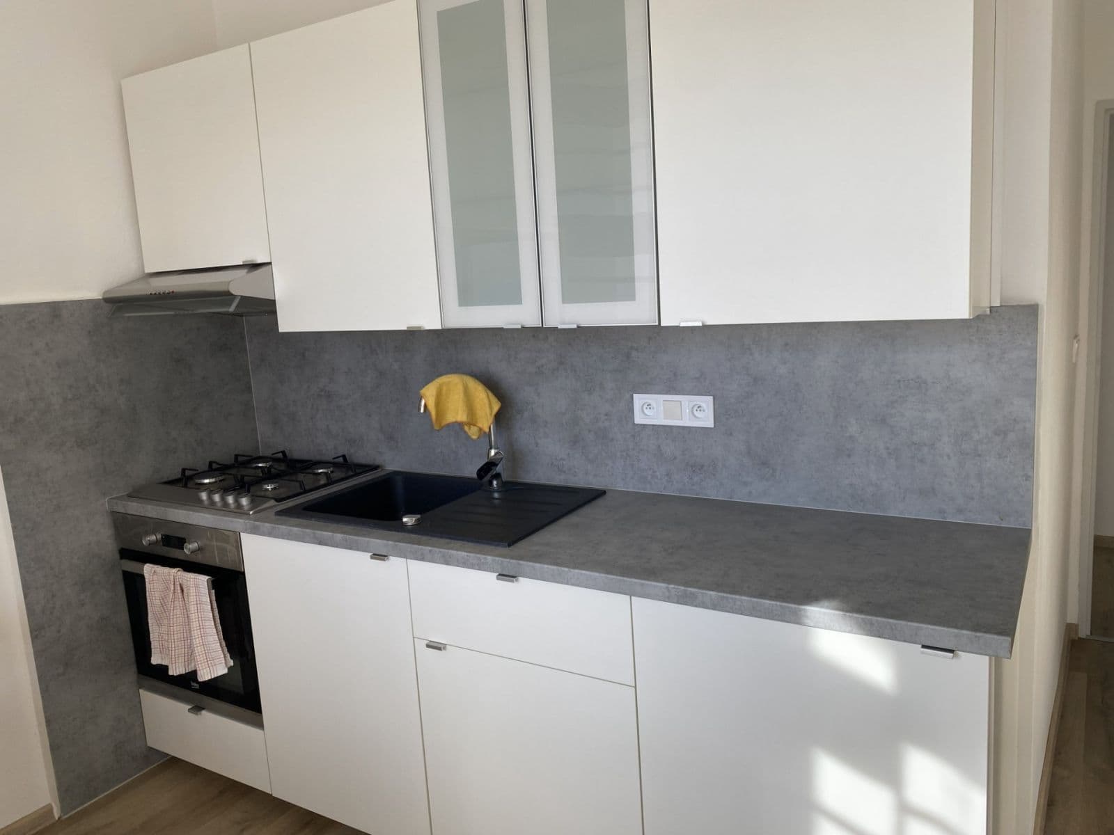 Prenájom bytu 2-izbový 60 m², Polní, Jihlava, Kraj Vysočina Prenájom bytu 2-izbový 60 m², Polní, Jihlava, Kraj Vysočina