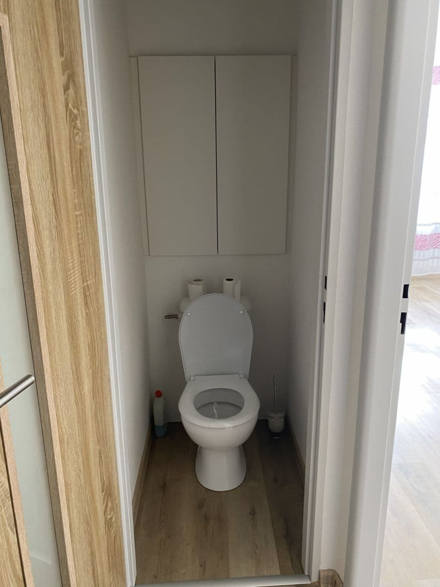 Prenájom bytu 2-izbový 60 m², Polní, Jihlava, Kraj Vysočina Prenájom bytu 2-izbový 60 m², Polní, Jihlava, Kraj Vysočina