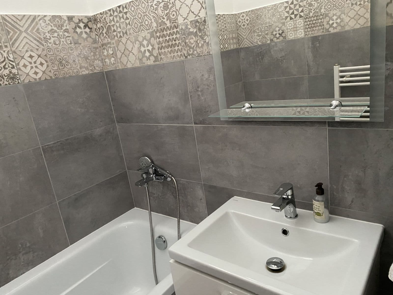 Prenájom bytu 2-izbový 60 m², Polní, Jihlava, Kraj Vysočina Prenájom bytu 2-izbový 60 m², Polní, Jihlava, Kraj Vysočina