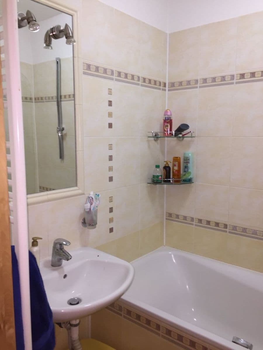 Prenájom bytu 3-izbový 88 m², Kladivova, Brno, Jihomoravský kraj Prenájom bytu 3-izbový 88 m², Kladivova, Brno, Jihomoravský kraj