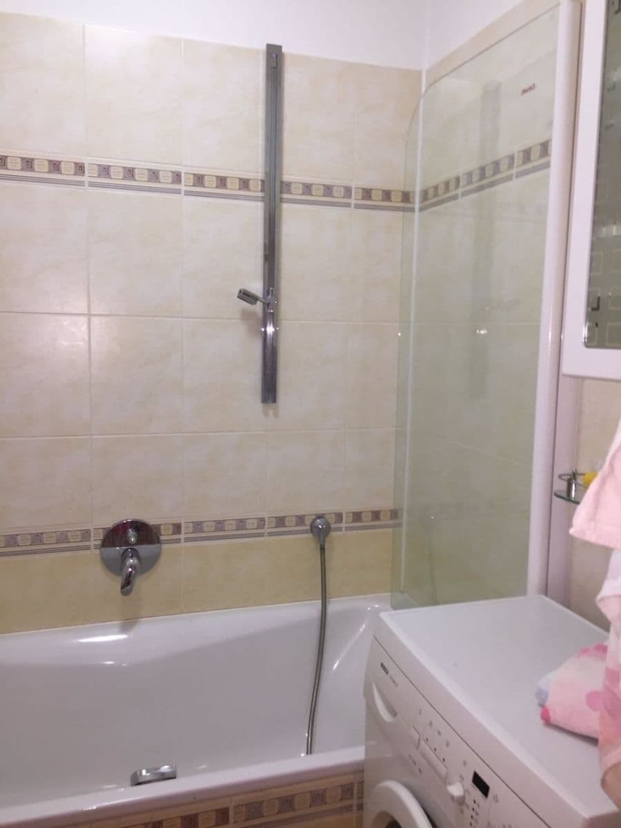 Prenájom bytu 3-izbový 88 m², Kladivova, Brno, Jihomoravský kraj Prenájom bytu 3-izbový 88 m², Kladivova, Brno, Jihomoravský kraj