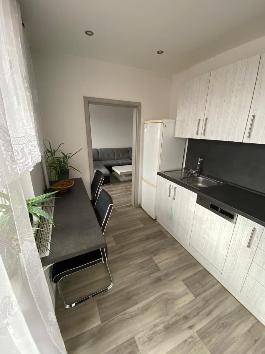 Predaj bytu 3-izbový 67 m², M. Chlajna, České Budějovice, Jihočeský kraj Predaj bytu 3-izbový 67 m², M. Chlajna, České Budějovice, Jihočeský kraj