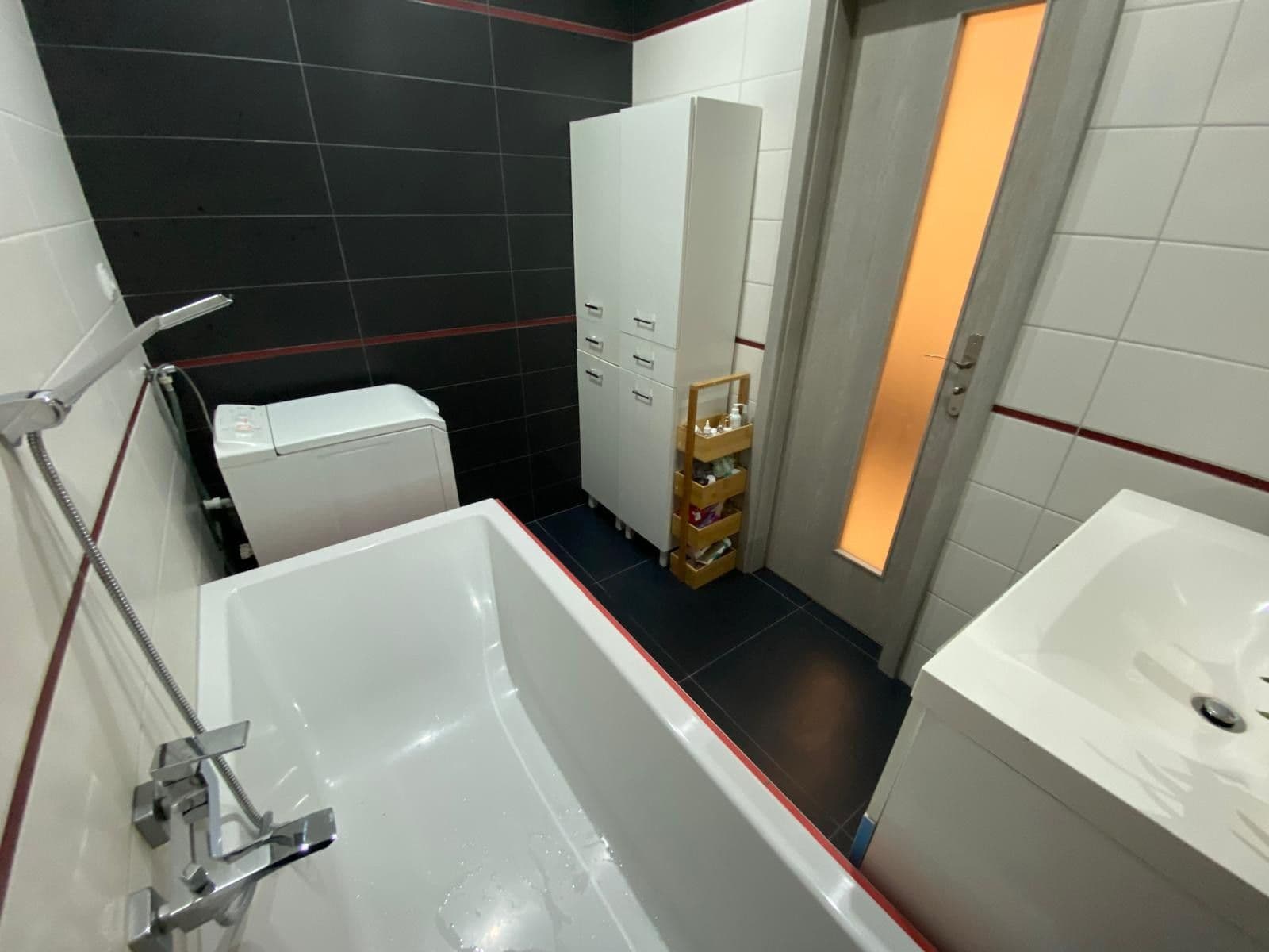 Predaj bytu 3-izbový 67 m², M. Chlajna, České Budějovice, Jihočeský kraj Predaj bytu 3-izbový 67 m², M. Chlajna, České Budějovice, Jihočeský kraj