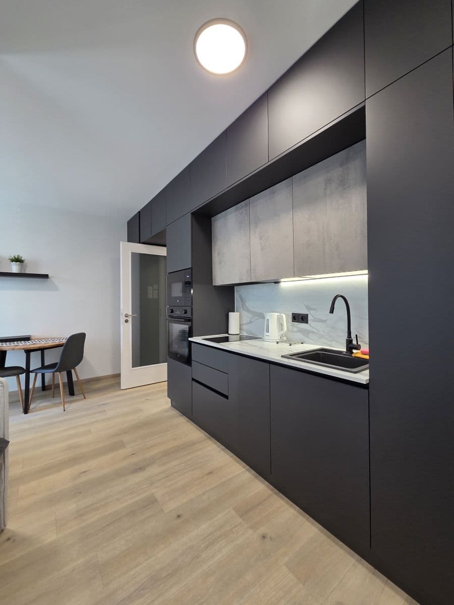 Prenájom bytu 35 m², Olgy Havlové, Praha, Praha Prenájom bytu 35 m², Olgy Havlové, Praha, Praha