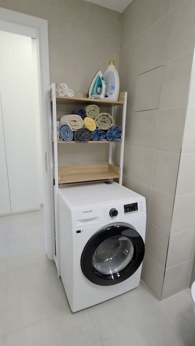 Prenájom bytu 35 m², Olgy Havlové, Praha, Praha Prenájom bytu 35 m², Olgy Havlové, Praha, Praha