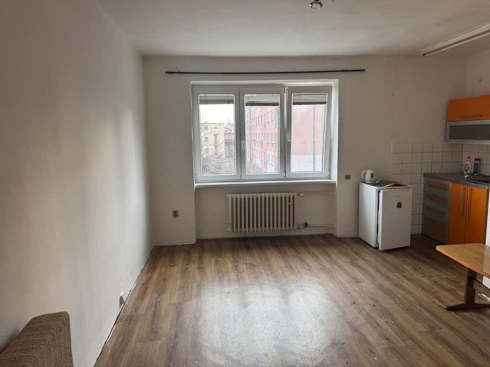 Predaj bytu 1-izbový 27 m², Tomanova, Plzeň, Plzeňský kraj Predaj bytu 1-izbový 27 m², Tomanova, Plzeň, Plzeňský kraj