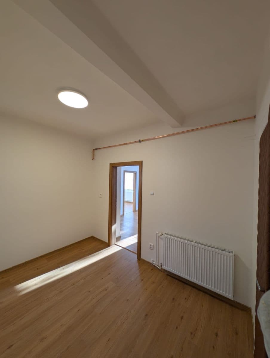 Prenájom bytu 2-izbový 69 m², U Třetí baterie, Praha, Praha Prenájom bytu 2-izbový 69 m², U Třetí baterie, Praha, Praha