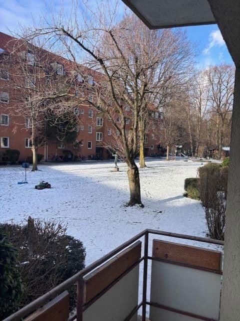 Prenájom bytu 2-izbový 57 m², München, Bavorsko Prenájom bytu 2-izbový 57 m², München, Bavorsko