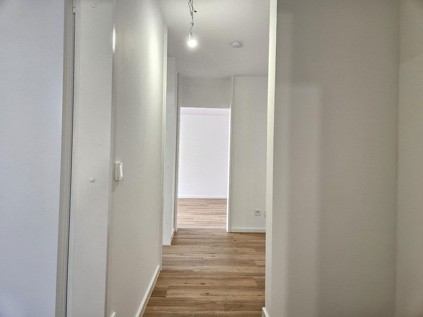 Prenájom bytu 2-izbový 58 m², Heiglhofstraße 86, München, Bavorsko Prenájom bytu 2-izbový 58 m², Heiglhofstraße 86, München, Bavorsko