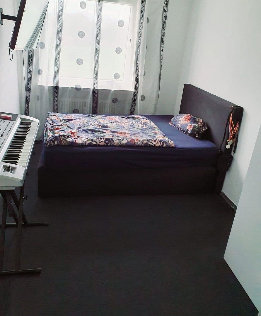 Prenájom bytu 5-izbový 100 m², Pappelstraße 11, Visselhövede, Dolné Sasko Prenájom bytu 5-izbový 100 m², Pappelstraße 11, Visselhövede, Dolné Sasko