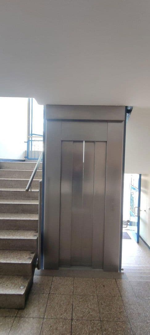 Prenájom bytu 1-izbový 30 m², Langer Weg 1, Eschborn, Hesensko Prenájom bytu 1-izbový 30 m², Langer Weg 1, Eschborn, Hesensko