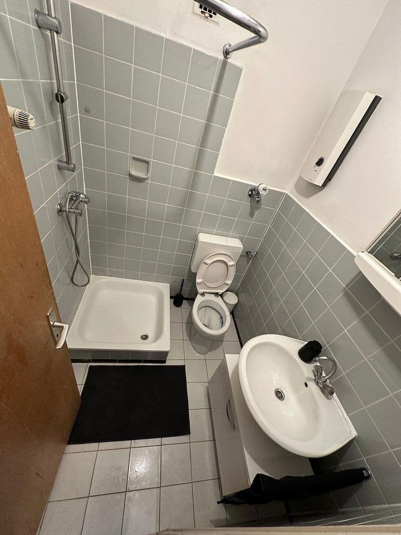 Prenájom bytu 1-izbový 30 m², Langer Weg 1, Eschborn, Hesensko Prenájom bytu 1-izbový 30 m², Langer Weg 1, Eschborn, Hesensko