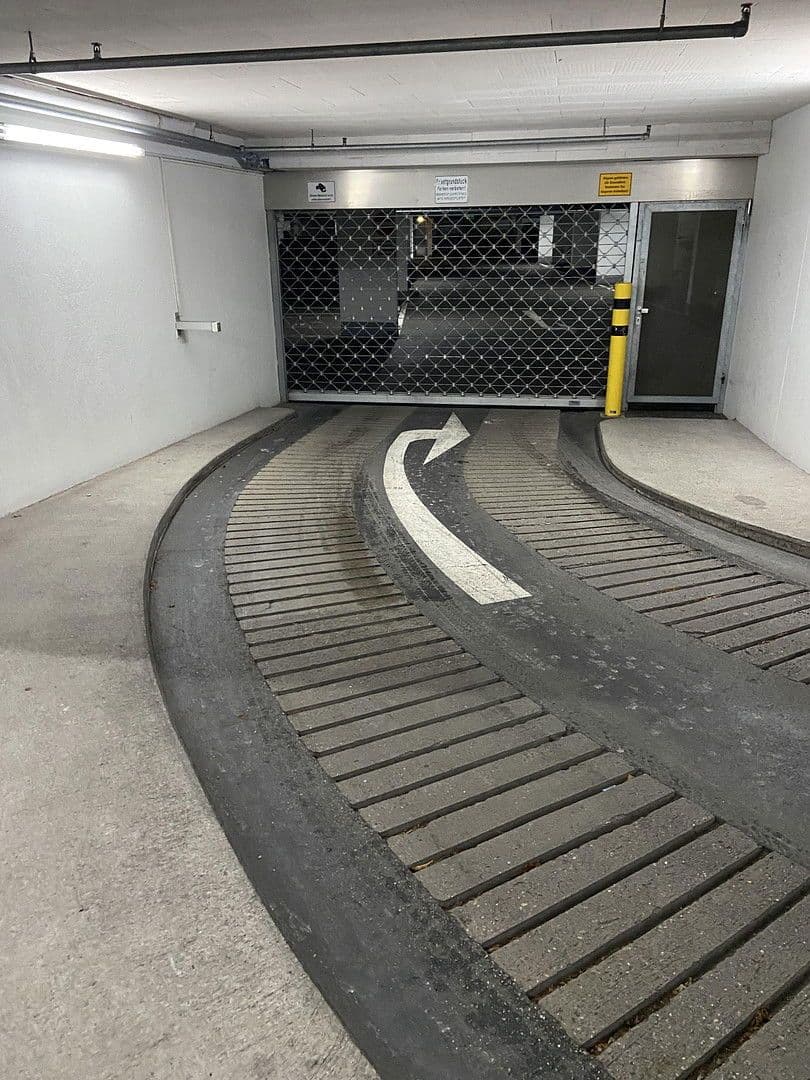 Prenájom garáže, Rosenstein Straße 27-31, Stuttgart Nord, Bádensko-Wurttembersko Prenájom garáže, Rosenstein Straße 27-31, Stuttgart Nord, Bádensko-Wurttembersko