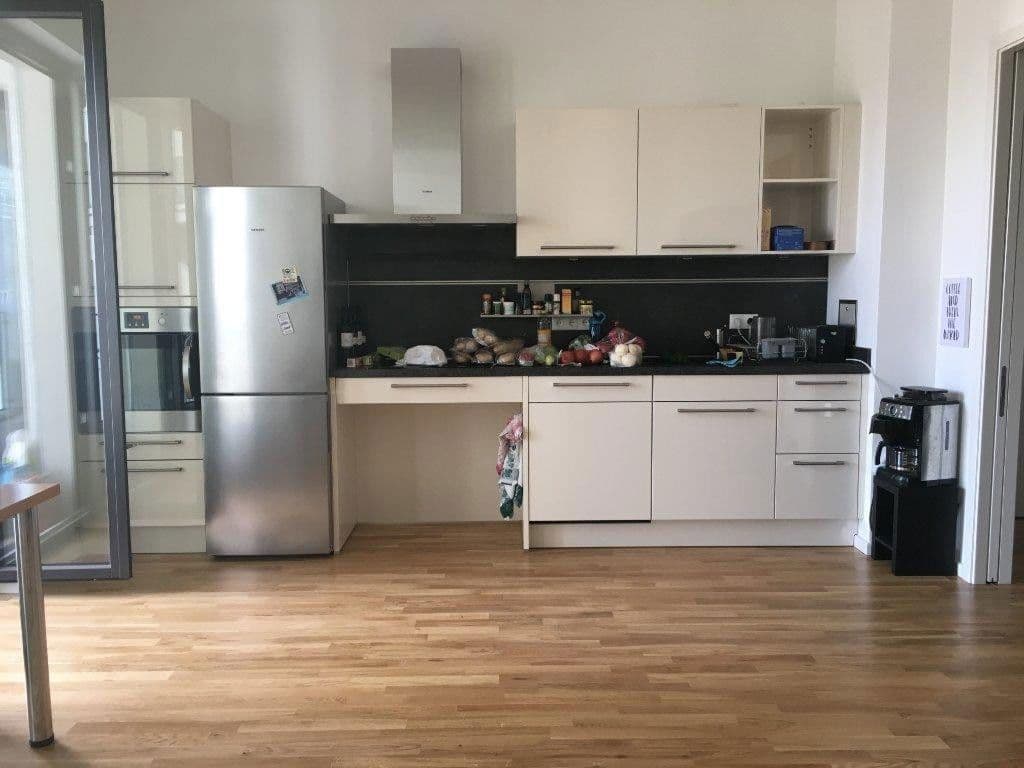 Predaj bytu 3-izbový 89 m², Berlin, Berlín Predaj bytu 3-izbový 89 m², Berlin, Berlín