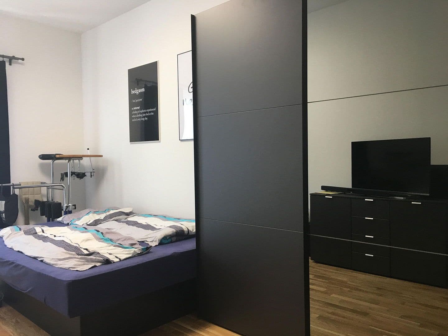 Predaj bytu 3-izbový 89 m², Berlin, Berlín Predaj bytu 3-izbový 89 m², Berlin, Berlín
