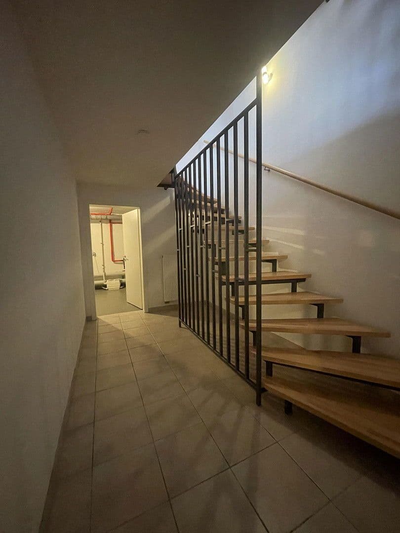 Predaj domu 139 m², pozemek 222 m², Mainz, Porýnie-Falcko Predaj domu 139 m², pozemek 222 m², Mainz, Porýnie-Falcko